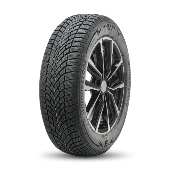 Шины Bridgestone  225/40/18  V 92 LM005  XL