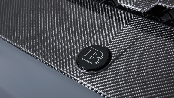 Накладка на капот Brabus для G63. Карбон (глянцевый) Накладка на капот Brabus для G63. Карбон (глянцевый)